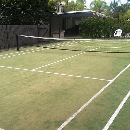 Skippers Cove Waterfront Resort Noosaville Exterior foto