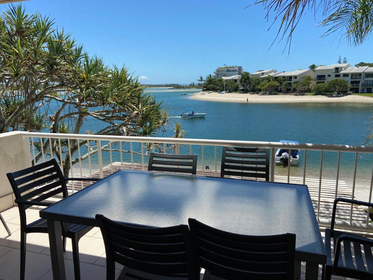 Skippers Cove Waterfront Resort Noosaville Exterior foto