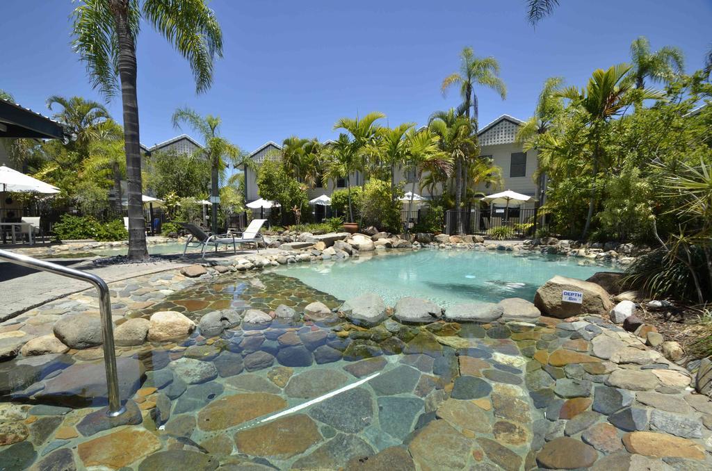 Skippers Cove Waterfront Resort Noosaville Exterior foto