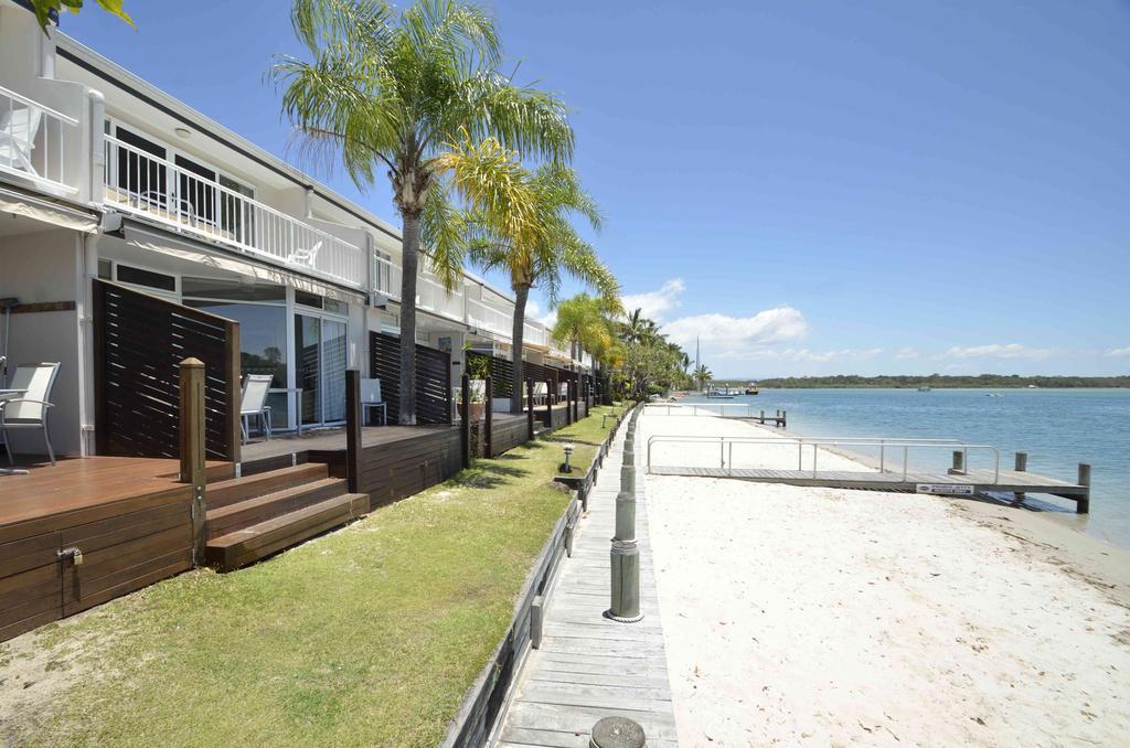 Skippers Cove Waterfront Resort Noosaville Exterior foto