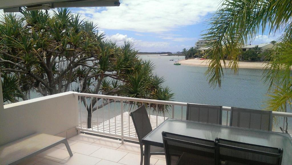 Skippers Cove Waterfront Resort Noosaville Exterior foto